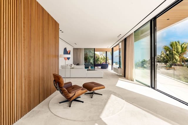 Chalet de 4 habitaciones en Calvià Pueblo, Calvià en venta con piscina garaje - 7.200.000 € (Ref: 10142941)