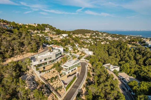 Chalet de 4 habitaciones en Calvià Pueblo, Calvià en venta con piscina garaje - 7.200.000 € (Ref: 10142941)
