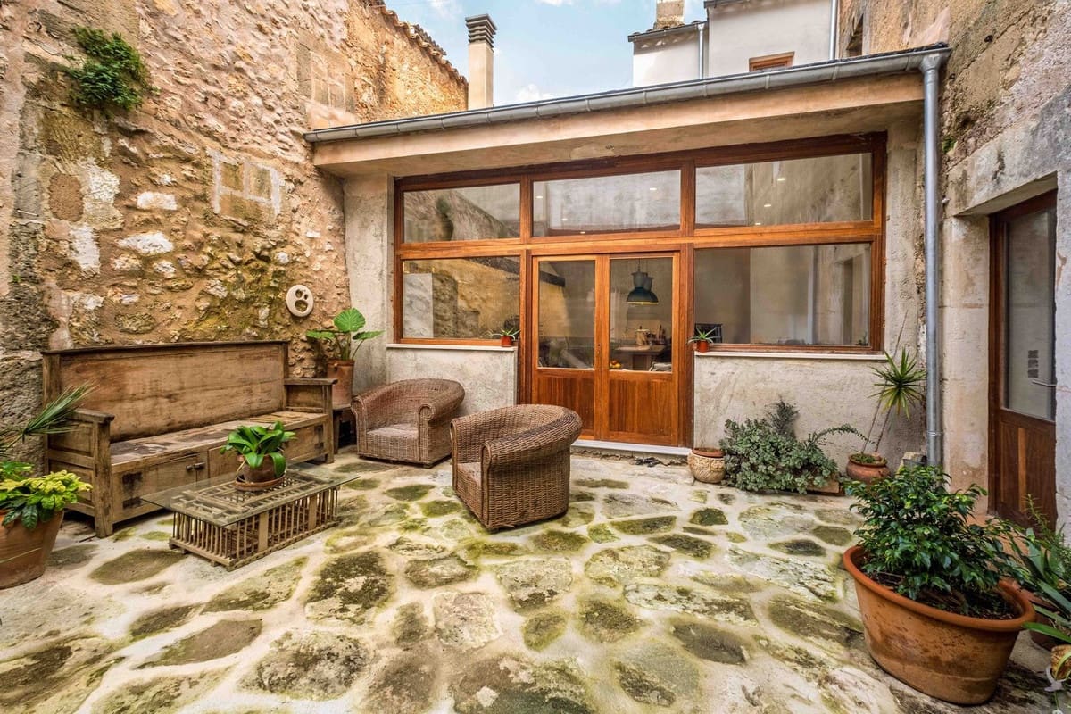 3 soverom Villa til salgs i Porreres med garasje - € 1 890 000 (Ref: 10142963)