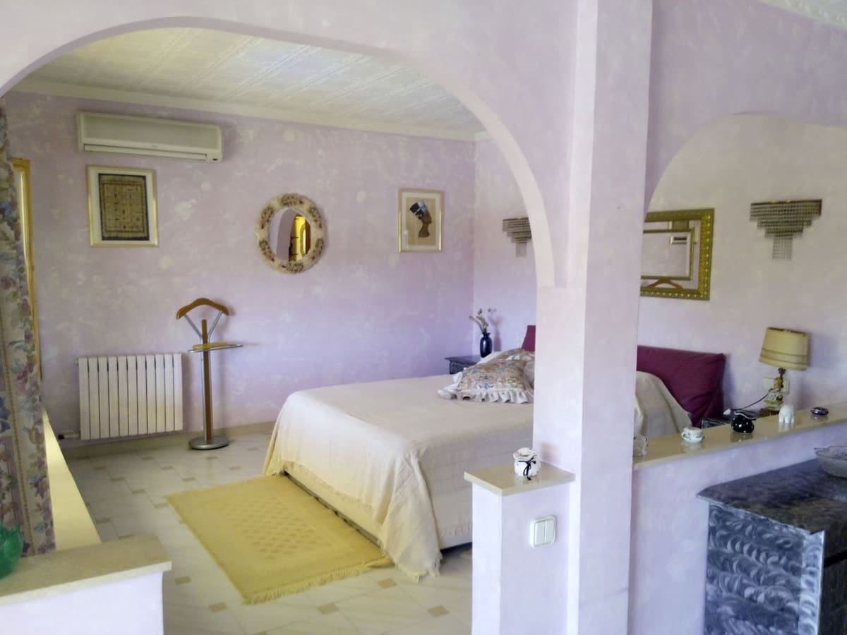 5 soverom Villa til salgs i Calvia med svømmebasseng garasje - € 2 650 000 (Ref: 10142964)