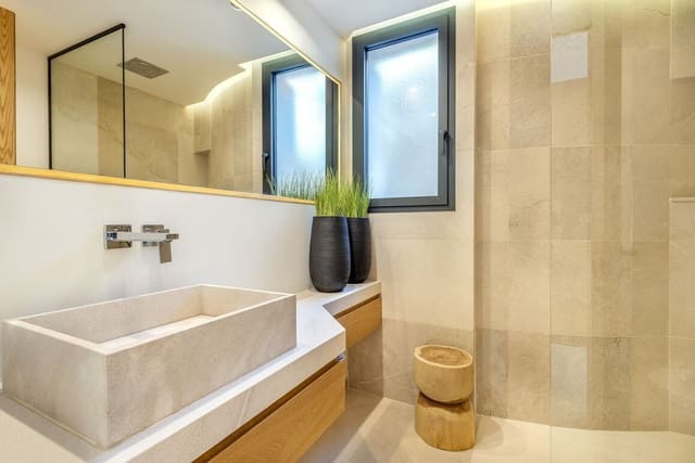 4 soveværelse Lejlighed til salg i Calvià Pueblo, Calvià med swimmingpool garage - € 1.626.450 (Ref: 10142966)