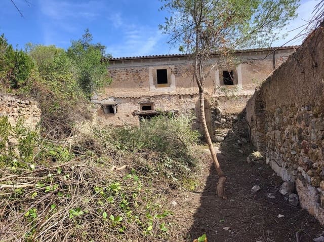 6 slaapkamer Finca/Landhuis te koop in Artà - € 350.000 (Ref: 10142970)