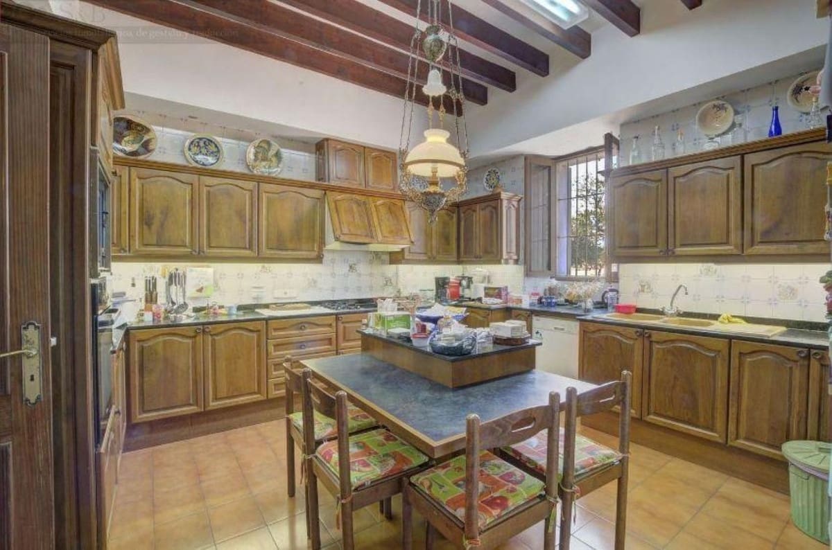 Finca/Casa Rural de 5 habitaciones en Marratxí en venta con piscina garaje - 2.300.000 € (Ref: 10142972)