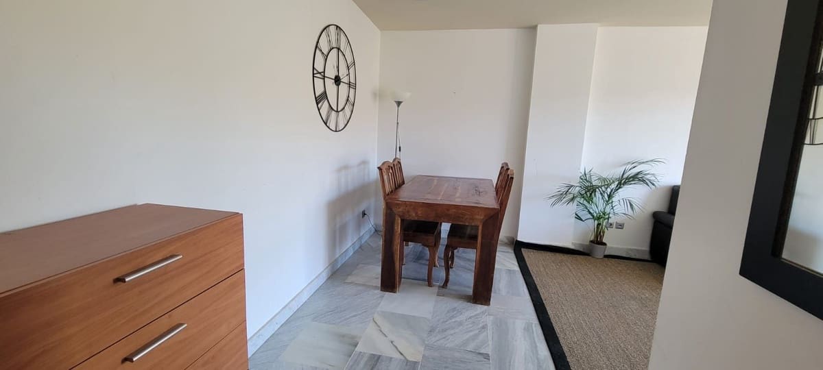 2 sovrum Lägenhet till salu i Benahavis med pool garage - 290 000 € (Ref: 10142984)