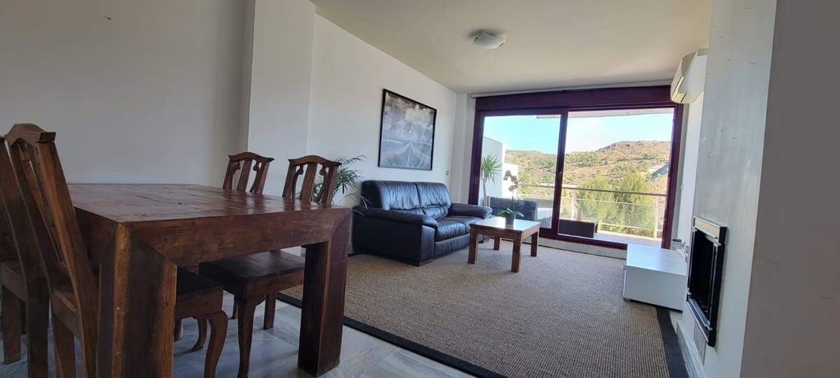 2 sovrum Lägenhet till salu i Benahavis med pool garage - 290 000 € (Ref: 10142984)