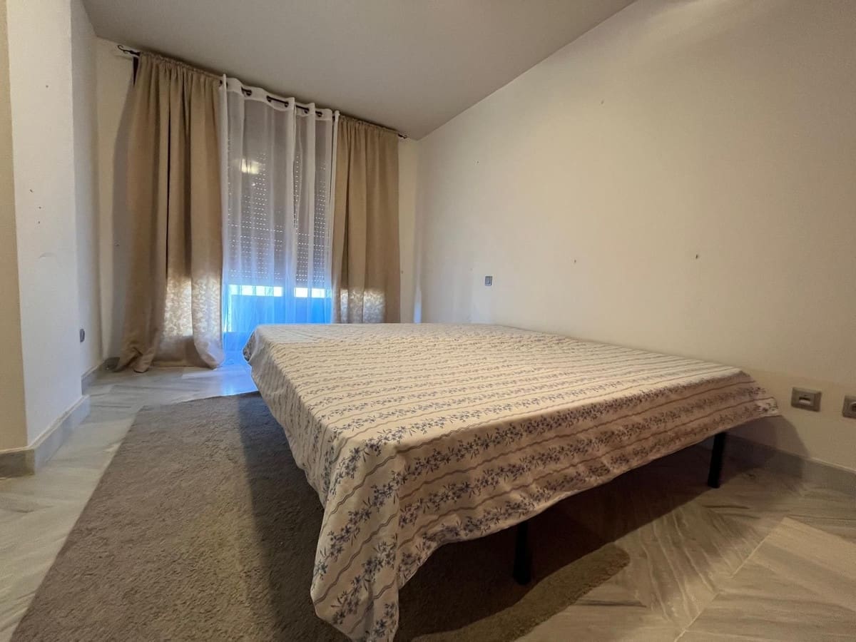 2 sovrum Lägenhet till salu i Benahavis med pool garage - 290 000 € (Ref: 10142984)