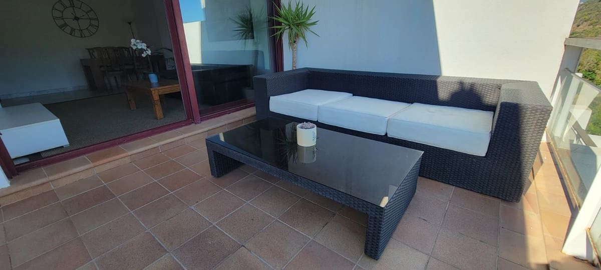 2 sovrum Lägenhet till salu i Benahavis med pool garage - 290 000 € (Ref: 10142984)