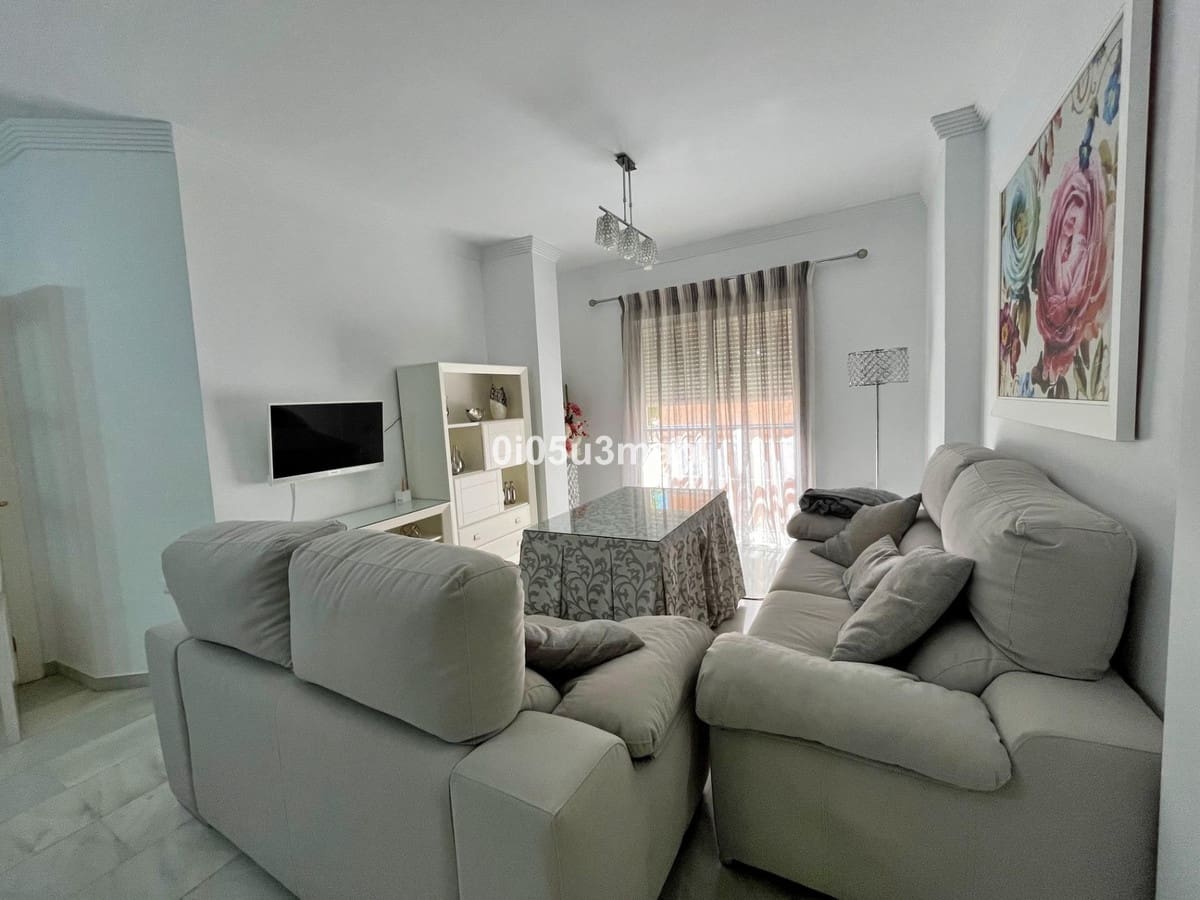 Apartamento de 3 habitaciones en El Ejido en venta - 353.500 € (Ref: 10142986)