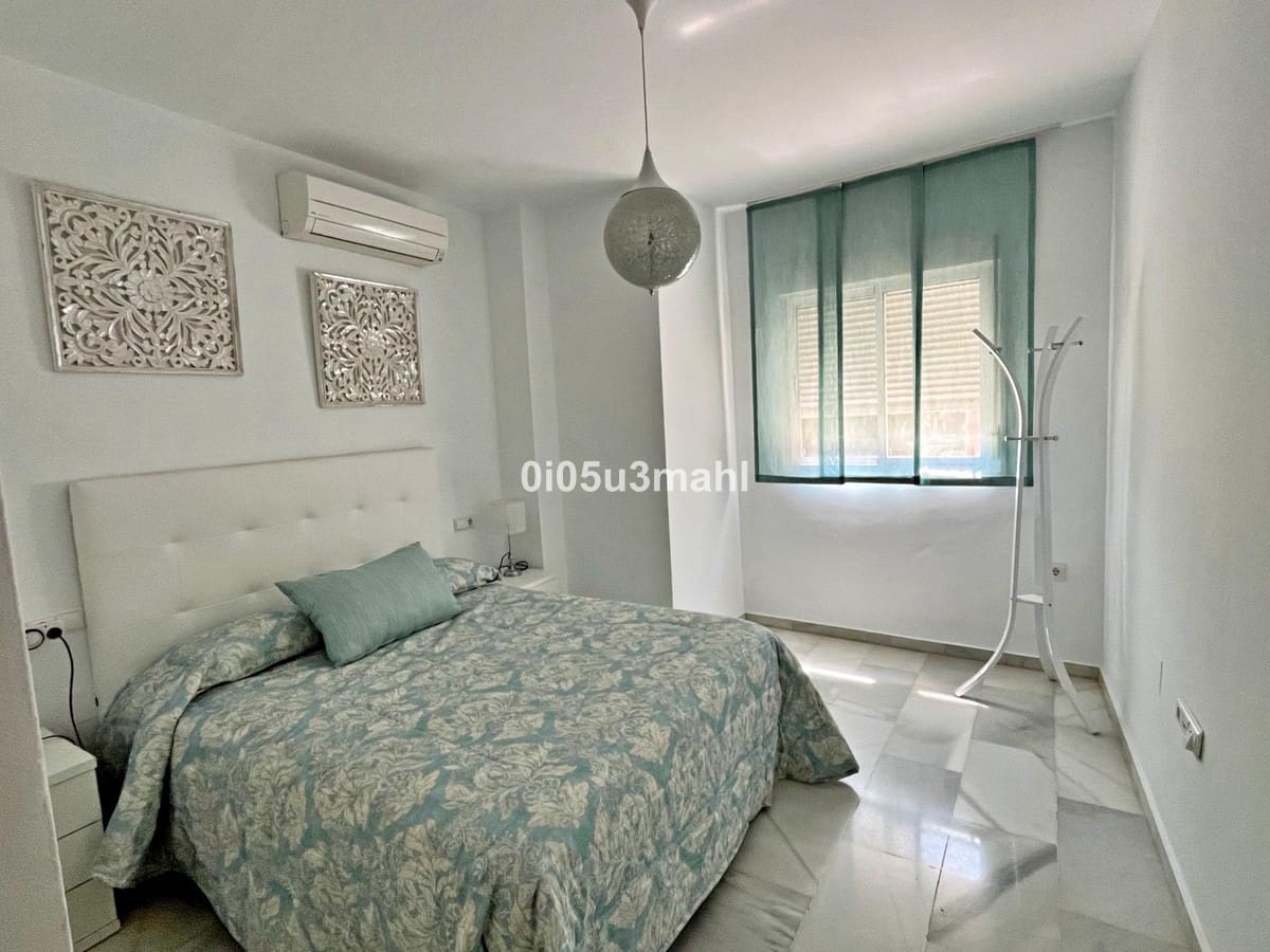 Apartamento de 3 habitaciones en El Ejido en venta - 353.500 € (Ref: 10142986)