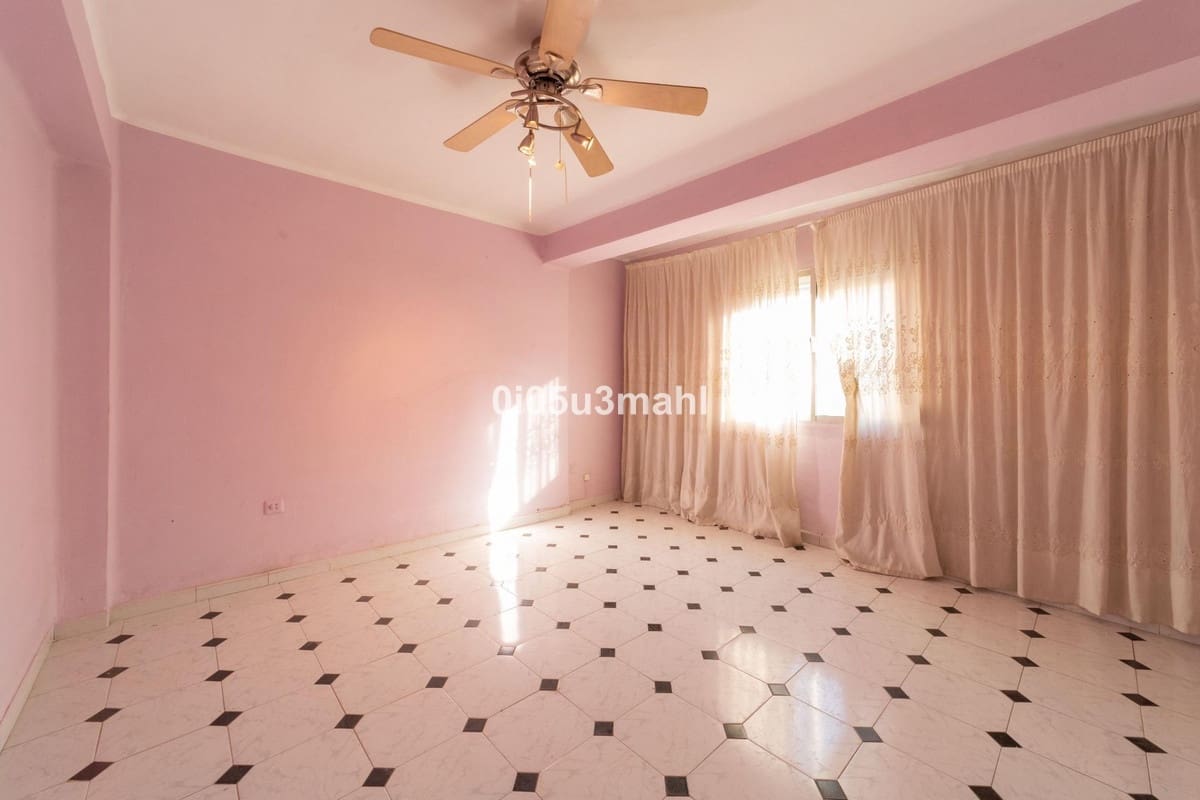 Apartamento de 2 habitaciones en Málaga ciudad en venta - 231.000 € (Ref: 10142987)