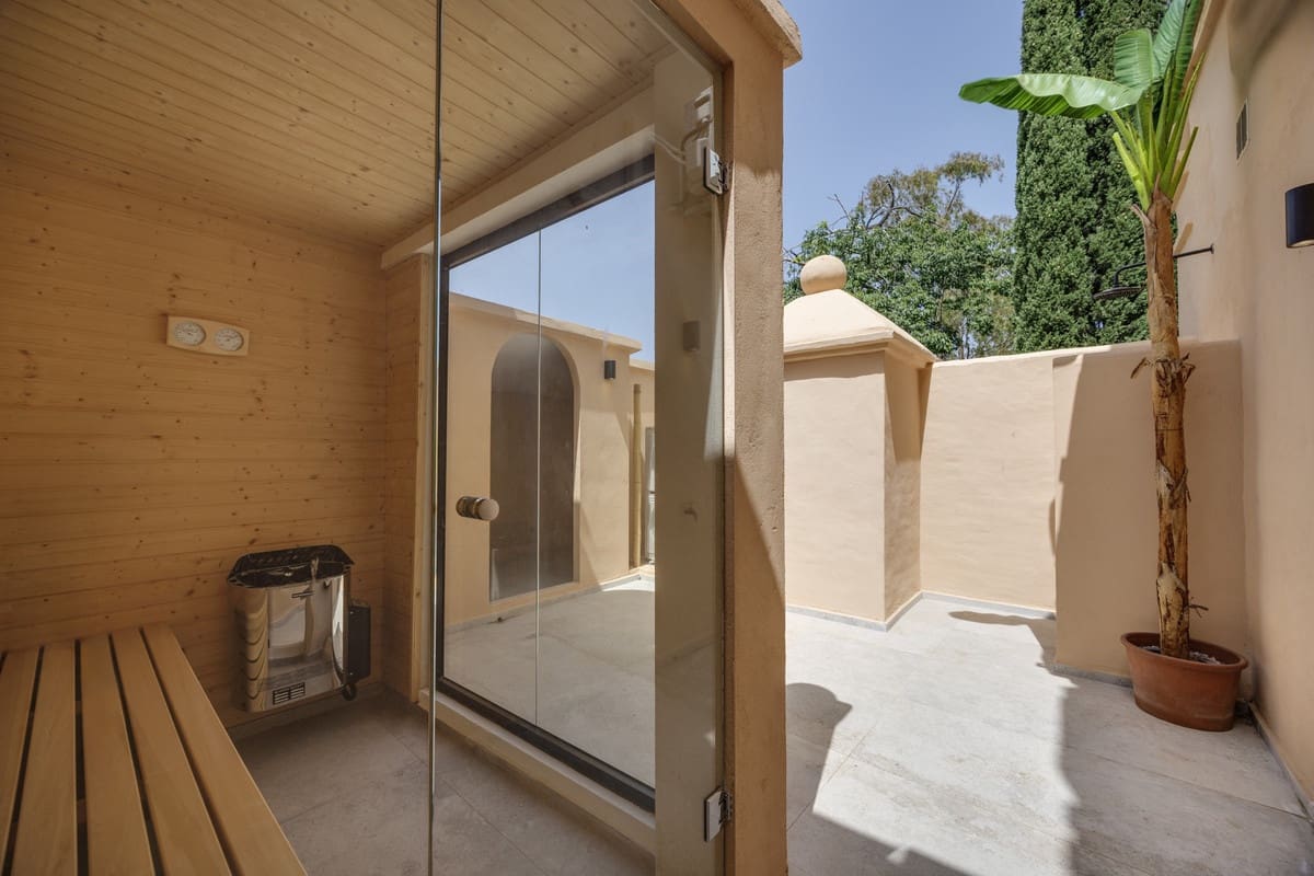 3 Zimmer Apartment zu verkaufen in Atalaya-Isdabe mit Pool Garage - 949.000 € (Ref: 10142991)
