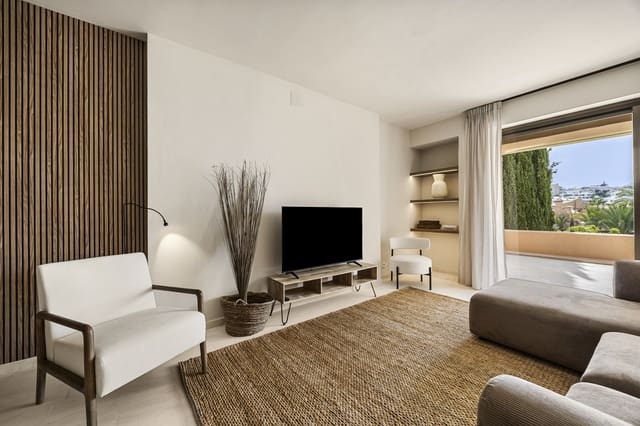3 Zimmer Apartment zu verkaufen in Atalaya-Isdabe, Estepona mit Pool Garage - 949.000 € (Ref: 10142991)