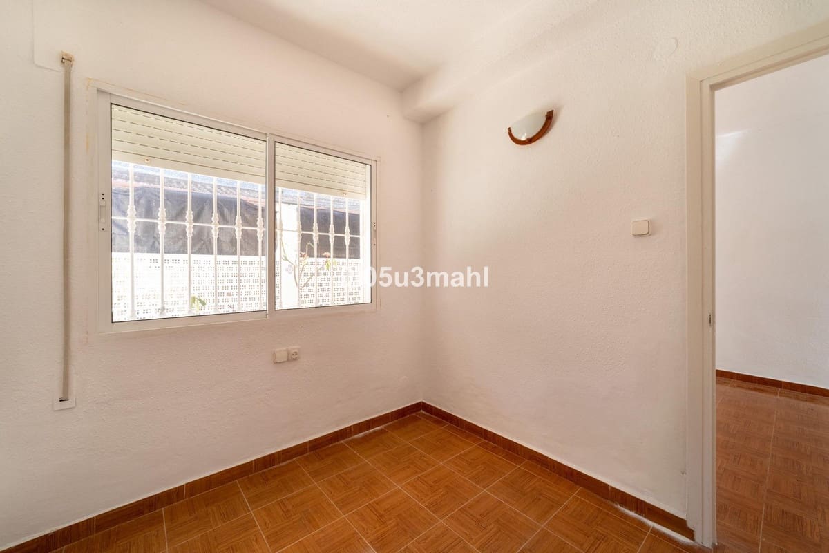 2 soverom Villa til salgs i Rincon de la Victoria - € 258 000 (Ref: 10143004)