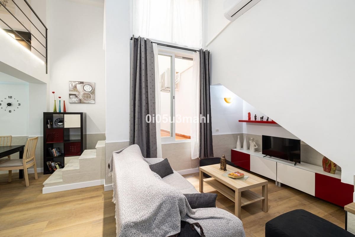 2 slaapkamer Appartement te koop in Malaga stad - € 439.000 (Ref: 10143011)
