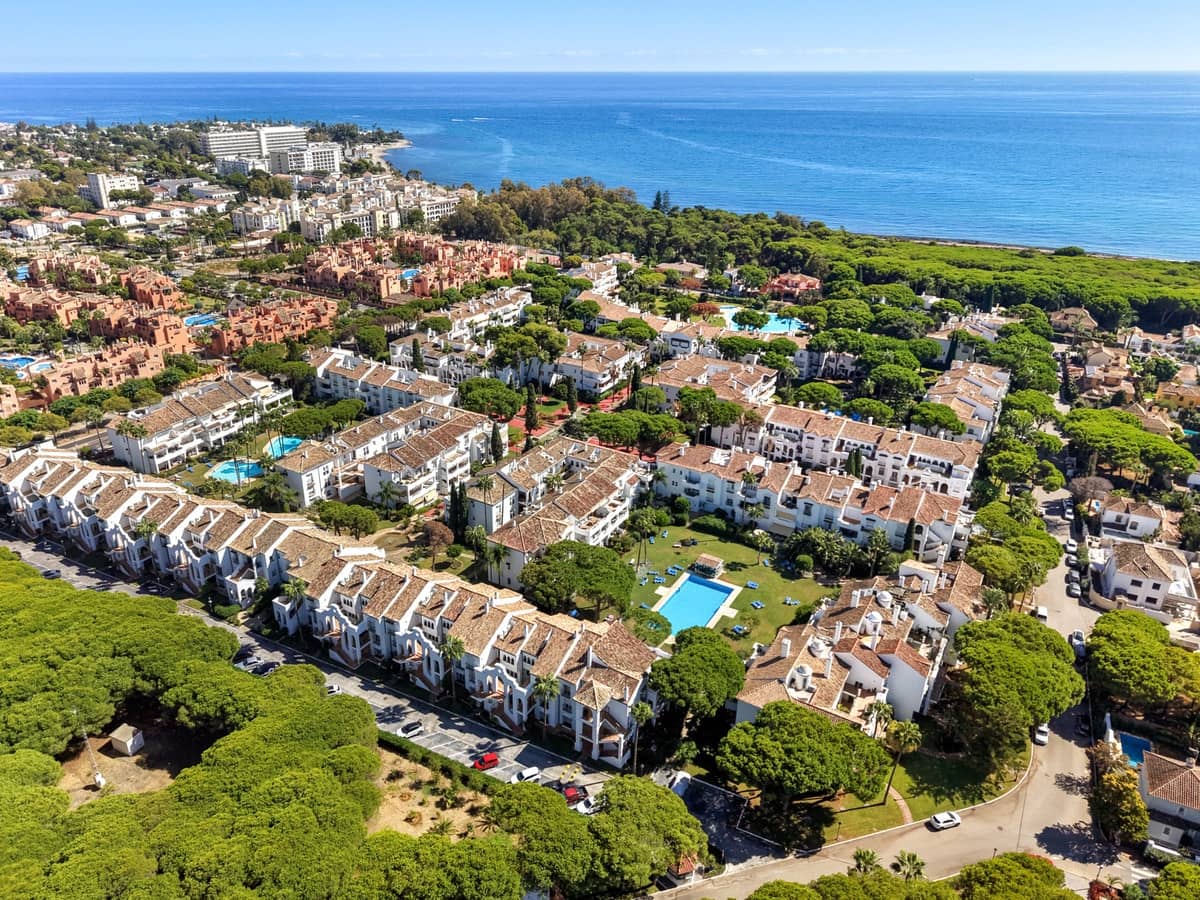 3 Zimmer Apartment zu verkaufen in Atalaya-Isdabe mit Pool - 1.550.000 € (Ref: 10143017)