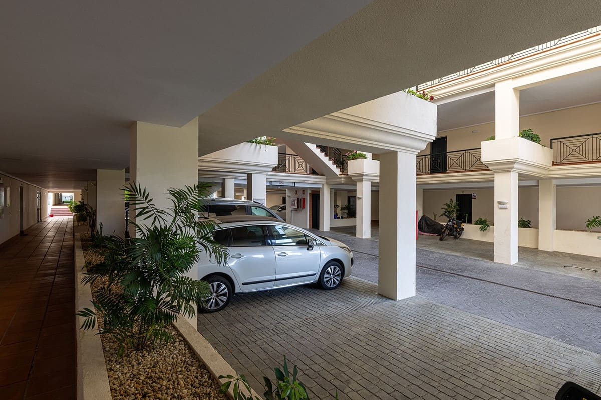3 camera da letto Appartamento in vendita in Nueva Andalucia con piscina garage - 595.000 € (Rif: 10143029)