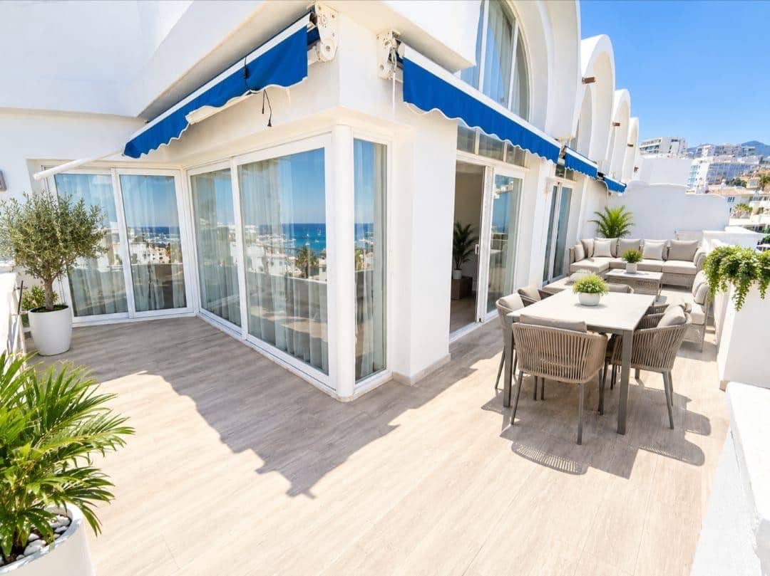 2 makuuhuone Huoneisto myytävänä paikassa Benalmadena mukana uima-altaan 
autotalli - 850 000 € (Ref: 10143040)
