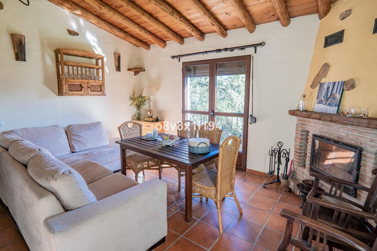 5 bedroom Finca/Country House for sale in Jubrique with pool - € 995,000 (Ref: 10143054)