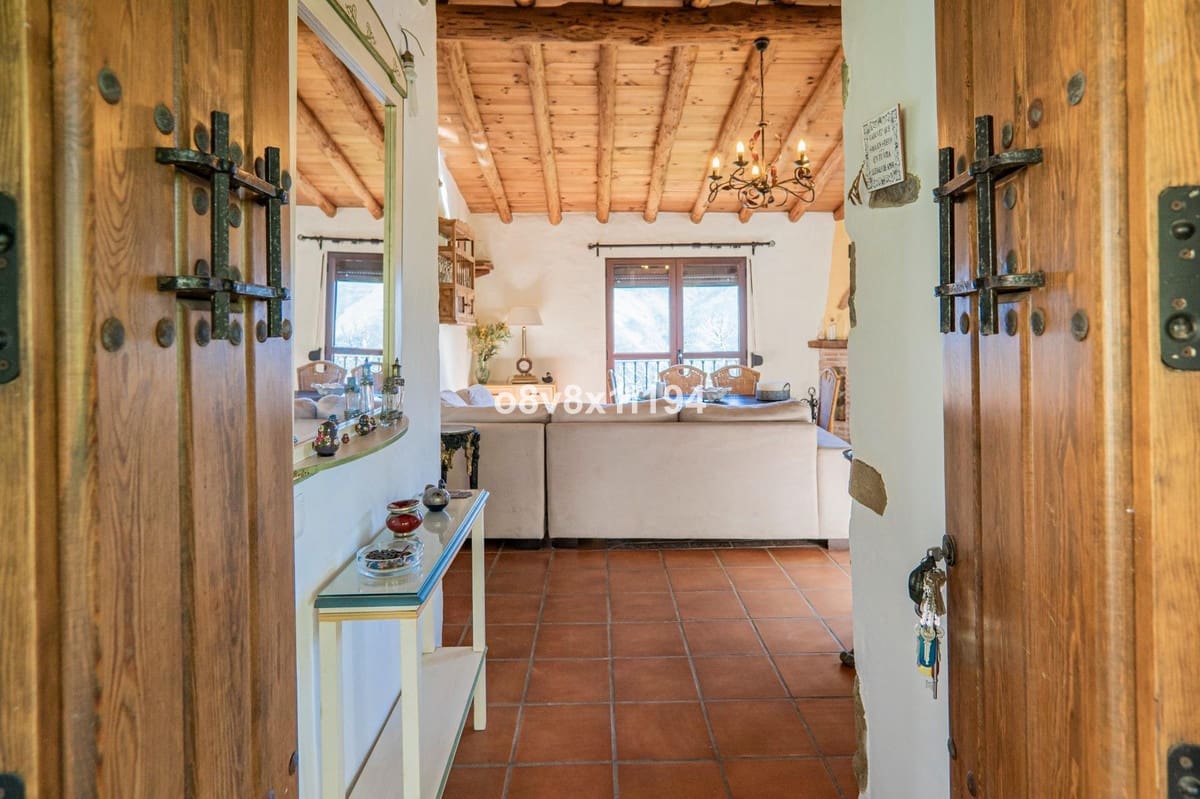 5 bedroom Finca/Country House for sale in Jubrique with pool - € 995,000 (Ref: 10143054)