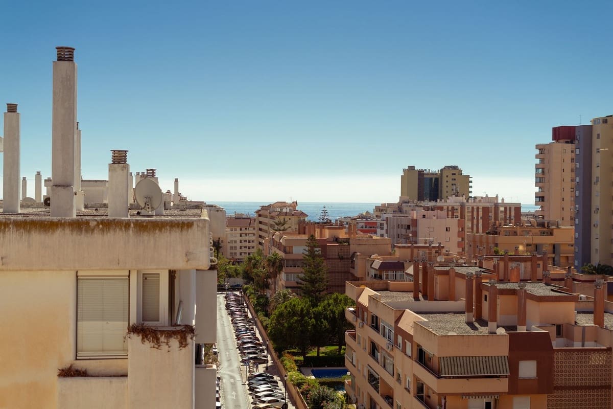 3 sovrum Lägenhet till salu i Fuengirola med pool garage - 498 500 € (Ref: 10143056)