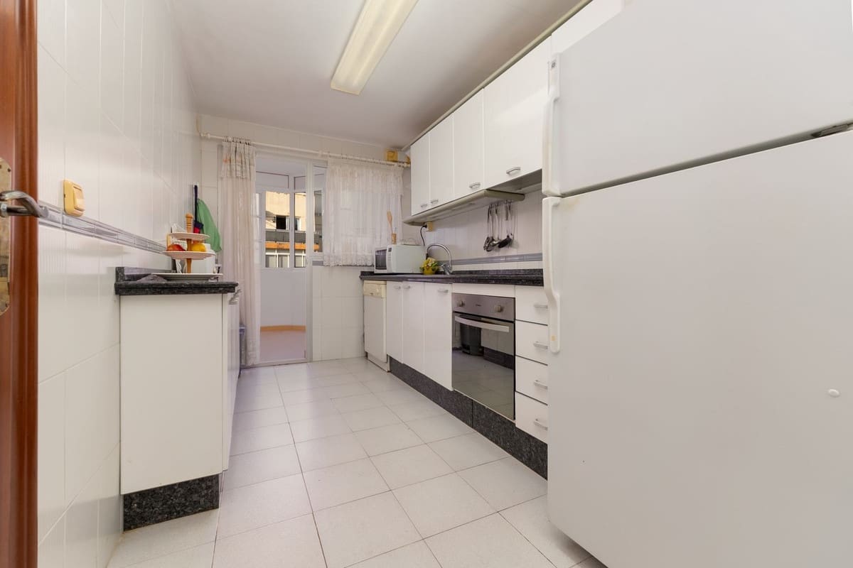 3 sovrum Lägenhet till salu i Fuengirola med pool garage - 498 500 € (Ref: 10143056)