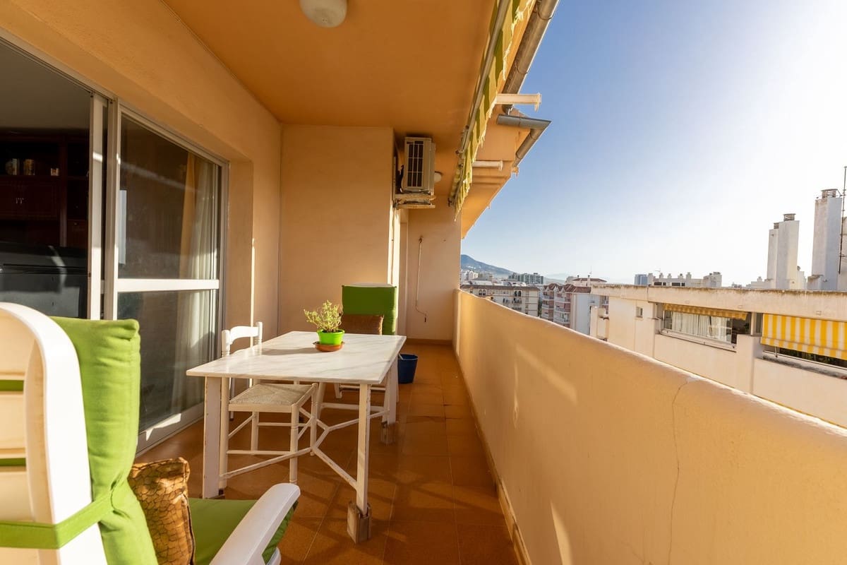3 sovrum Lägenhet till salu i Fuengirola med pool garage - 498 500 € (Ref: 10143056)
