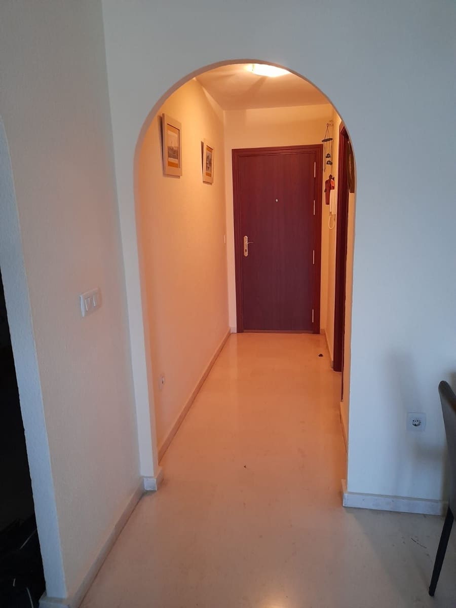 2 soverom Leilighet til salgs i Benalmadena med svømmebasseng garasje - € 335 000 (Ref: 10143091)