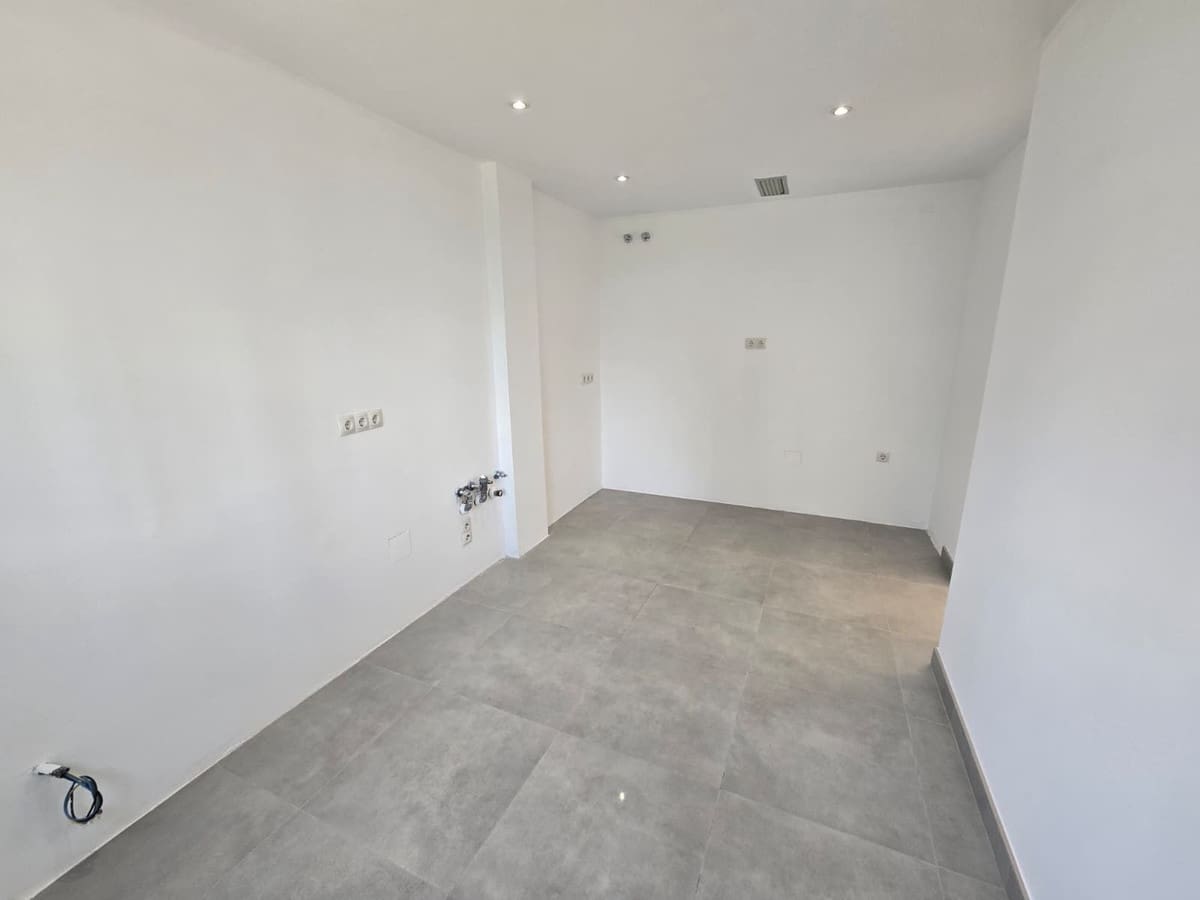 3 bedroom Townhouse for sale in Marbella with pool garage - € 1,650,000 (Ref: 10143094)