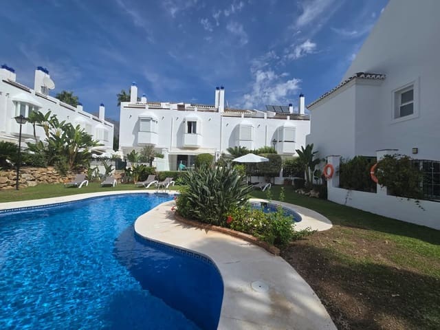 3 bedroom Townhouse for sale in Real de Zaragoza, Marbella with pool garage - € 1,650,000 (Ref: 10143094)