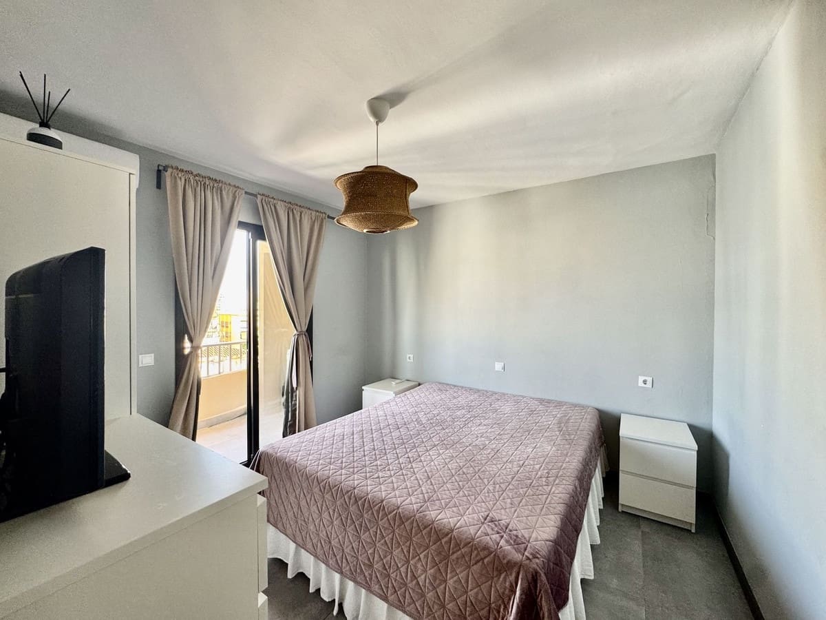 2 sovrum Lägenhet till salu i Fuengirola - 295 000 € (Ref: 10143102)