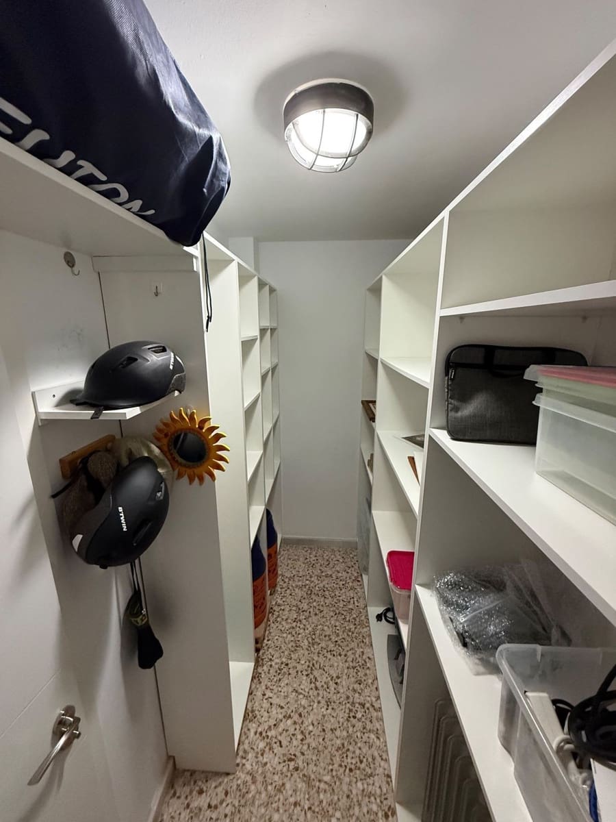 1 slaapkamer Appartement te koop in Malaga stad - € 309.000 (Ref: 10143105)