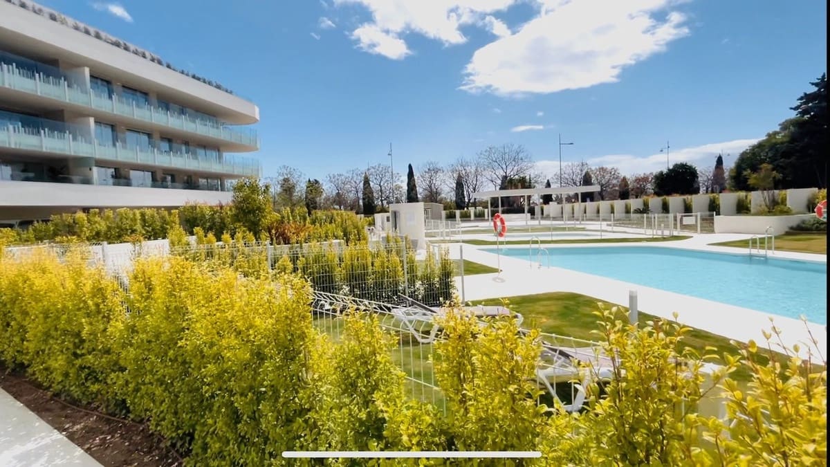 3 soverom Leilighet til salgs i Marbella med svømmebasseng garasje - € 1 100 000 (Ref: 10143108)