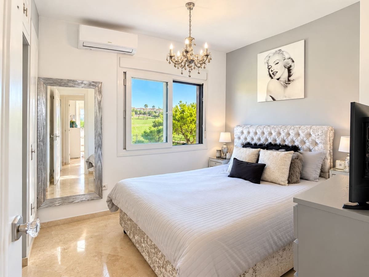 3 bedroom Villa for sale in Manilva with pool garage - € 349,000 (Ref: 10143112)