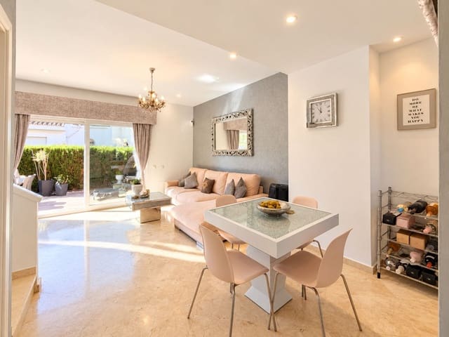 3 soveværelse Villa til salg i Castillo de la Duquesa, Manilva med swimmingpool garage - € 349.000 (Ref: 10143112)