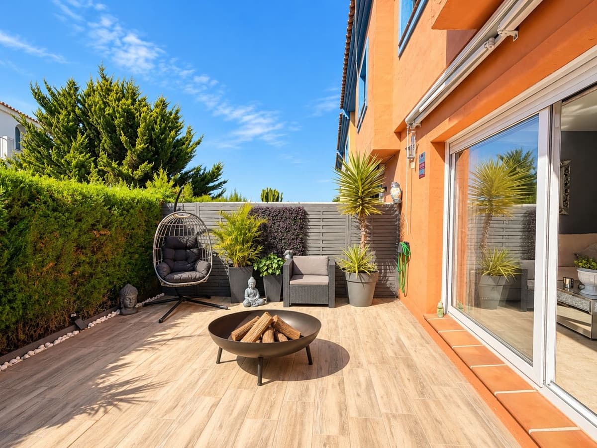3 bedroom Villa for sale in Manilva with pool garage - € 349,000 (Ref: 10143112)