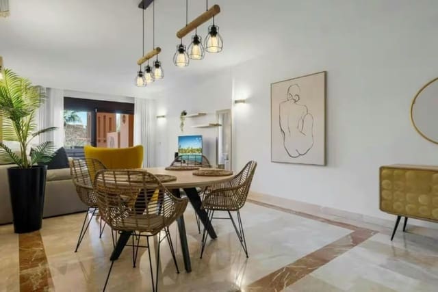 2 chambre Appartement à vendre à Atalaya-Isdabe, Estepona avec piscine garage - 430 000 € (Ref: 10143113)