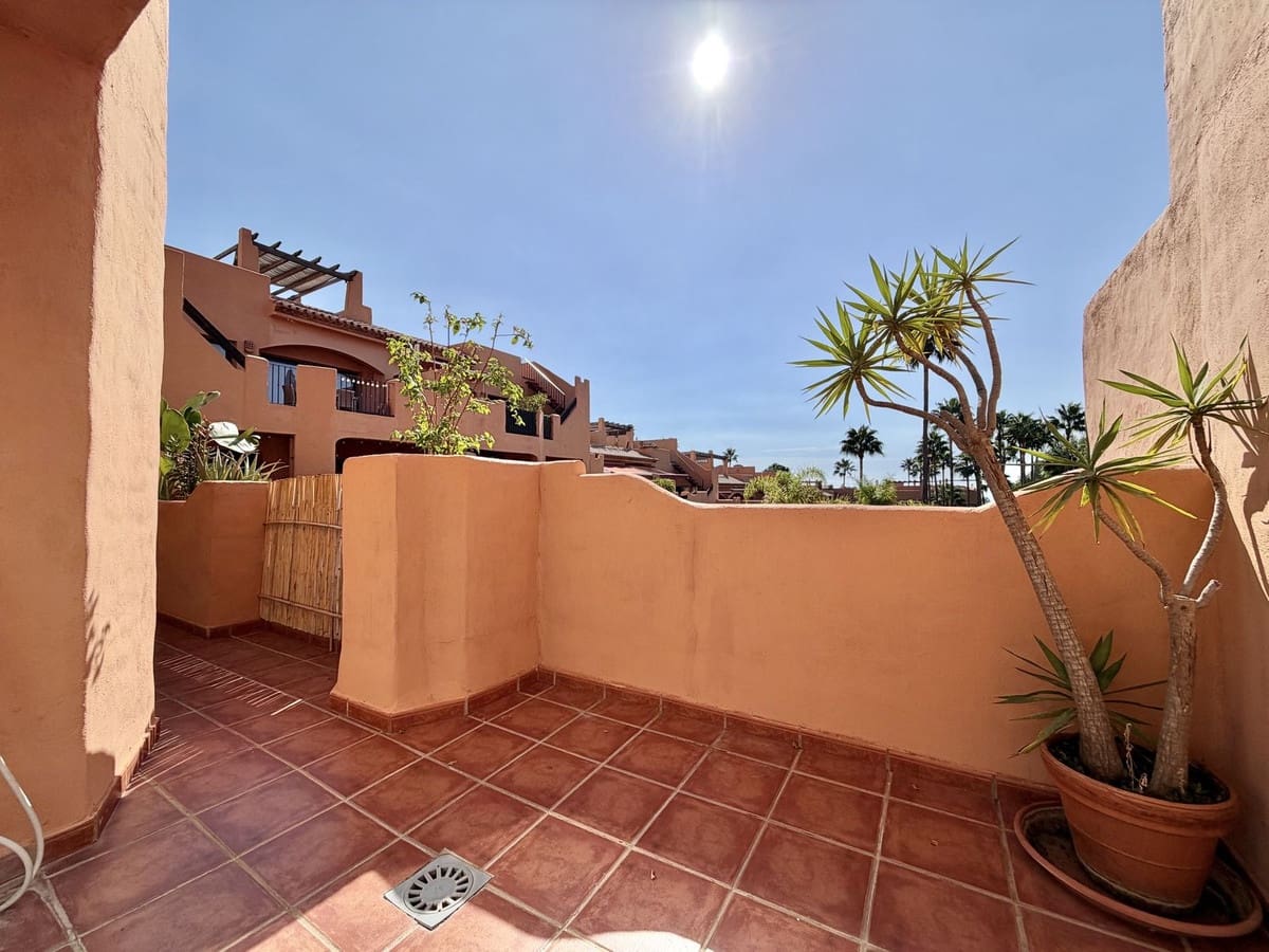 2 sypialnia Apartament na sprzedaż w Benahavis z basenem garażem - 445 000 € (Ref: 10143117)