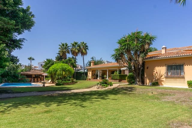 6 chambre Villa/Maison à vendre à El Paraiso, Estepona avec piscine garage - 3 750 000 € (Ref: 10143118)