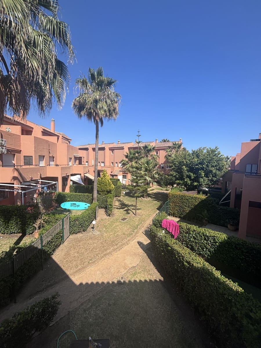 4 sypialnia Dom na sprzedaż w Manilva z basenem - 575 000 € (Ref: 10143120)