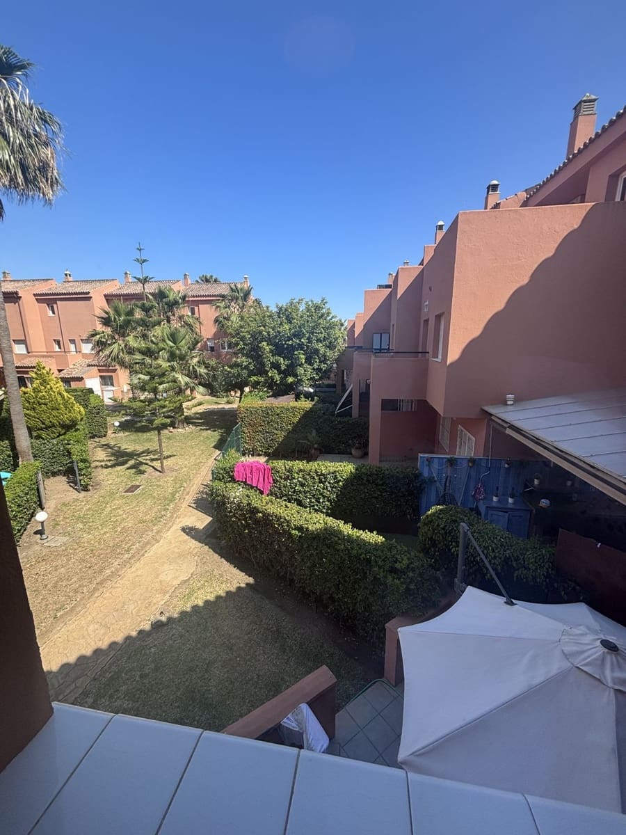 4 sypialnia Dom na sprzedaż w Manilva z basenem - 575 000 € (Ref: 10143120)