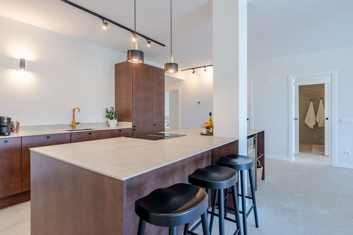 3 sypialnia Apartament na sprzedaż w La Quinta z basenem garażem - 835 000 € (Ref: 10143124)