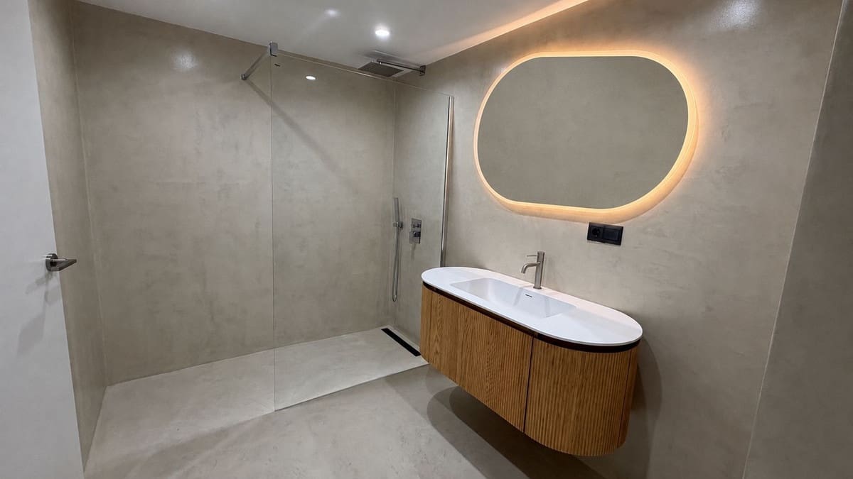 3 Zimmer Apartment zu verkaufen in Guadalmina mit Pool Garage - 850.000 € (Ref: 10143125)