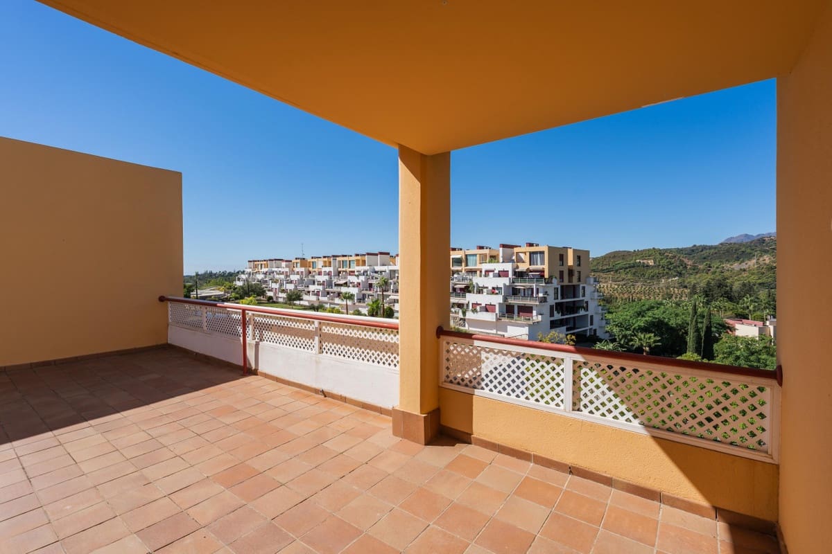 3 soveværelse Lejlighed til salg i Benahavis med swimmingpool garage - € 399.000 (Ref: 10143129)
