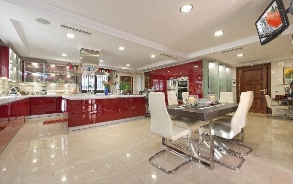Chalet de 7 habitaciones en Mijas en venta con piscina garaje - 5.600.000 € (Ref: 10143140)
