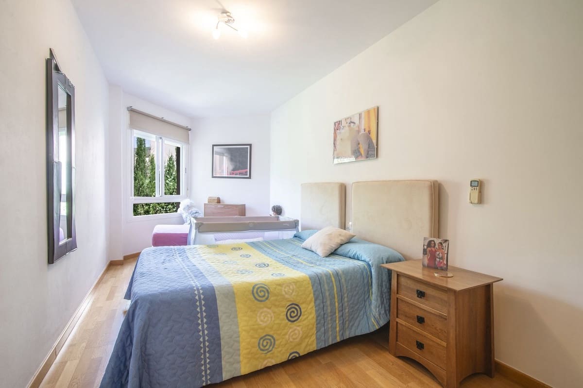 3 soverom Villa til salgs i Estepona med svømmebasseng garasje - € 390 000 (Ref: 10143148)