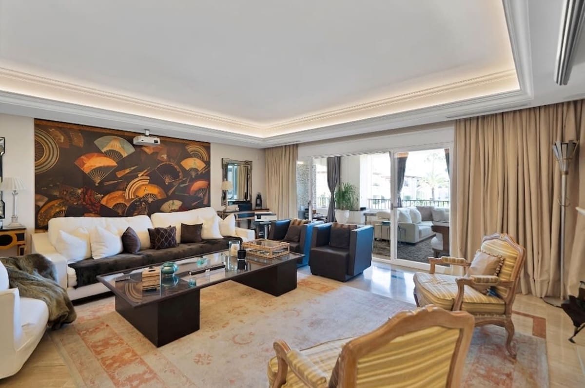 3 quarto Apartamento para venda em Marbella com piscina garagem - 1 850 000 € (Ref: 10143162)