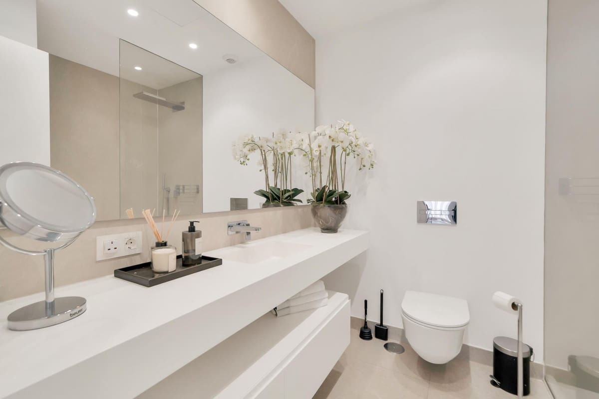 2 slaapkamer Appartement te koop in La Quinta met zwembad garage - € 799.000 (Ref: 10143166)