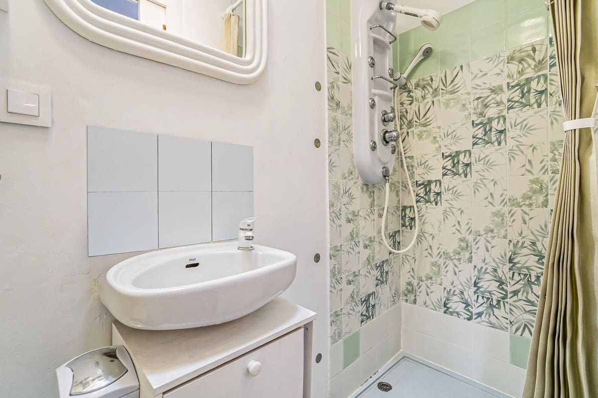 2 bedroom Townhouse for sale in Malaga city - € 244,000 (Ref: 10143204)