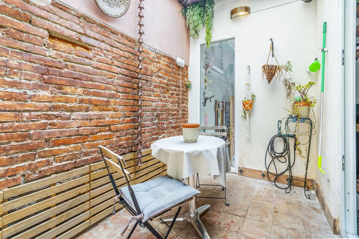 2 bedroom Townhouse for sale in Malaga city - € 244,000 (Ref: 10143204)