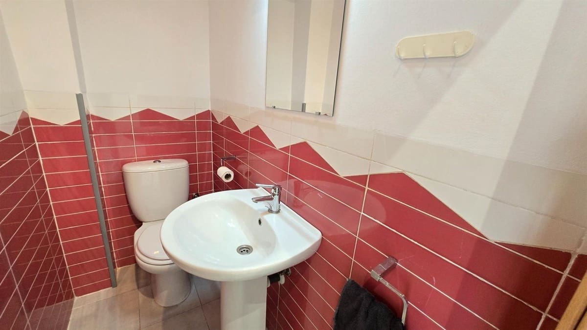 2 bedroom Townhouse for sale in Torremolinos - € 260,000 (Ref: 10143206)